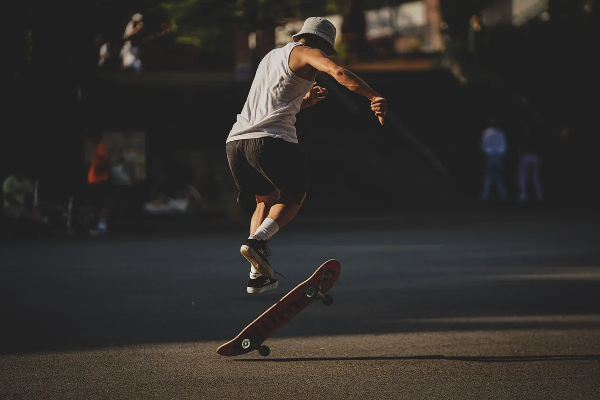 skateboarding, man, skater, skateboarder, skateboard, ollie, tricks, stunts, movement, active, lifestyle, recreational activity, skateboarding, skateboarding, s