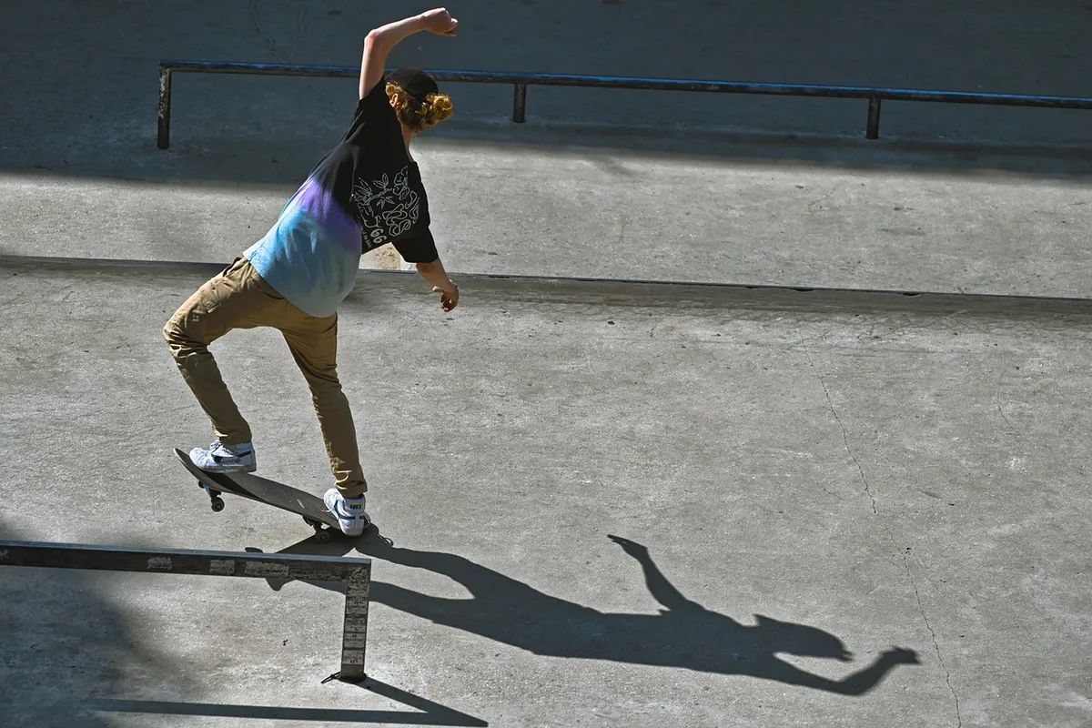 skateboarding, man, skater, skateboarder, skateboard, tricks, stunts, move, active, leisure, skateboarding, skateboarding, skateboard, skateboard, skateboard, s